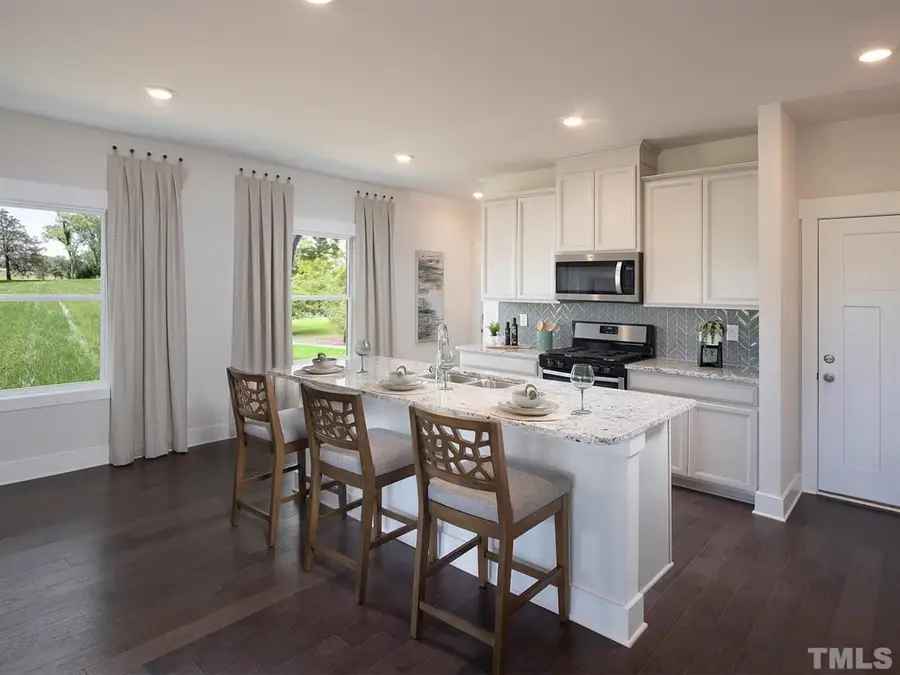 912 Field Ivy Drive, Fuquay Varina, NC 27526 - Image #3