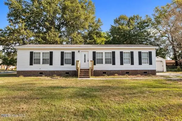 206 Woodside Road, Greenville, NC 27834
