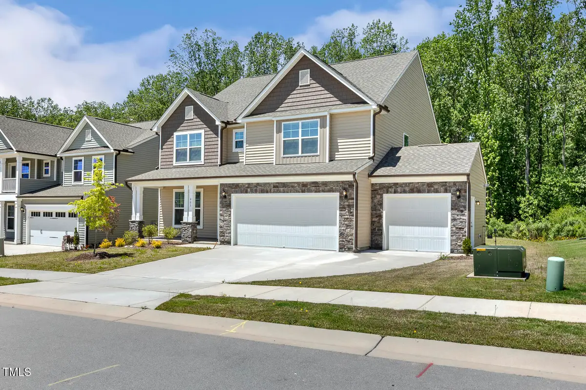 605 Hampton Crest Court, Fuquay Varina, NC 27526 - Image #1