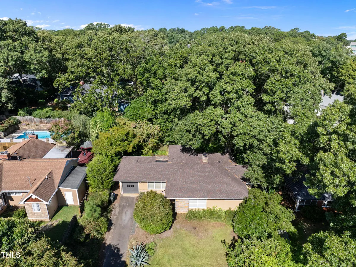 825 Woodburn Road, Raleigh, NC 27605 - Image #1