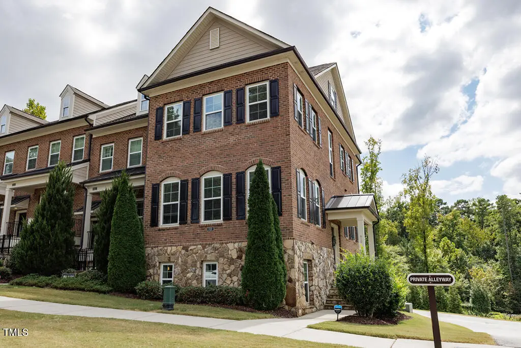 910 Wake Towne Drive, Raleigh, NC 27609 - Image #1