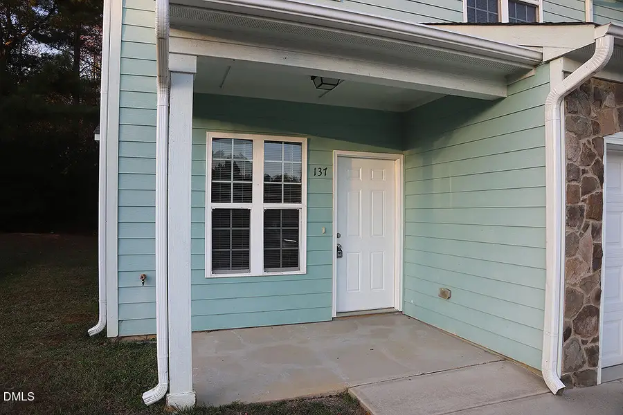 137 Beechleaf Court, Clayton, NC 27520 - Image #2