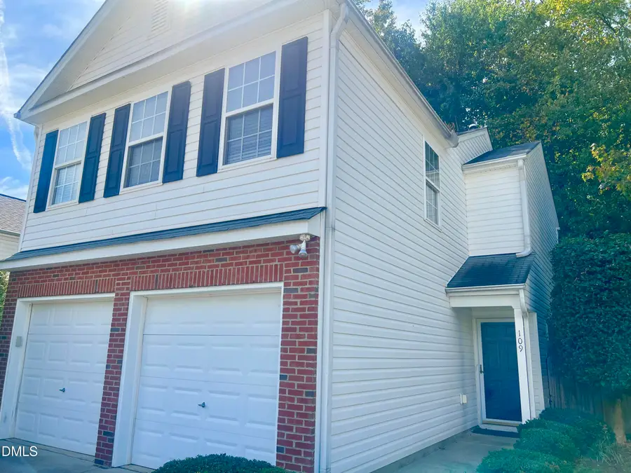 109 Lacombe Court, Holly Springs, NC 27540 - Image #3