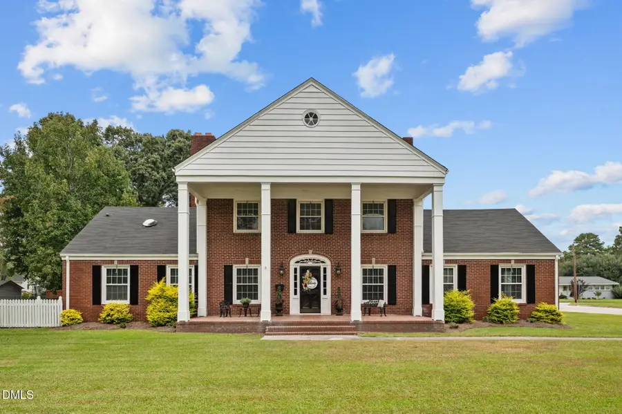 800 S Howard Circle, Tarboro, NC 27886 - #2