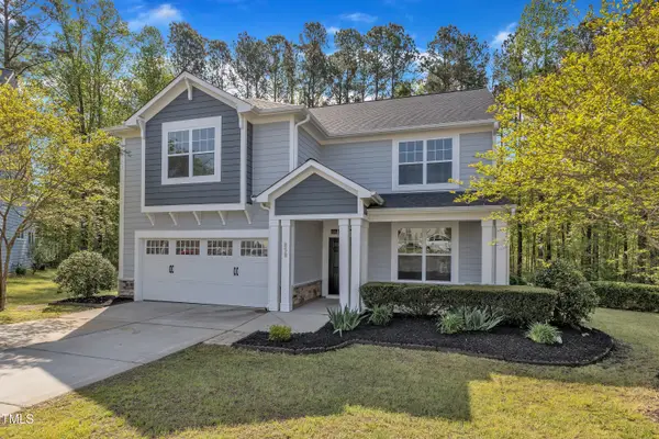 858 Lake Artesia Lane, Fuquay Varina, NC 27526