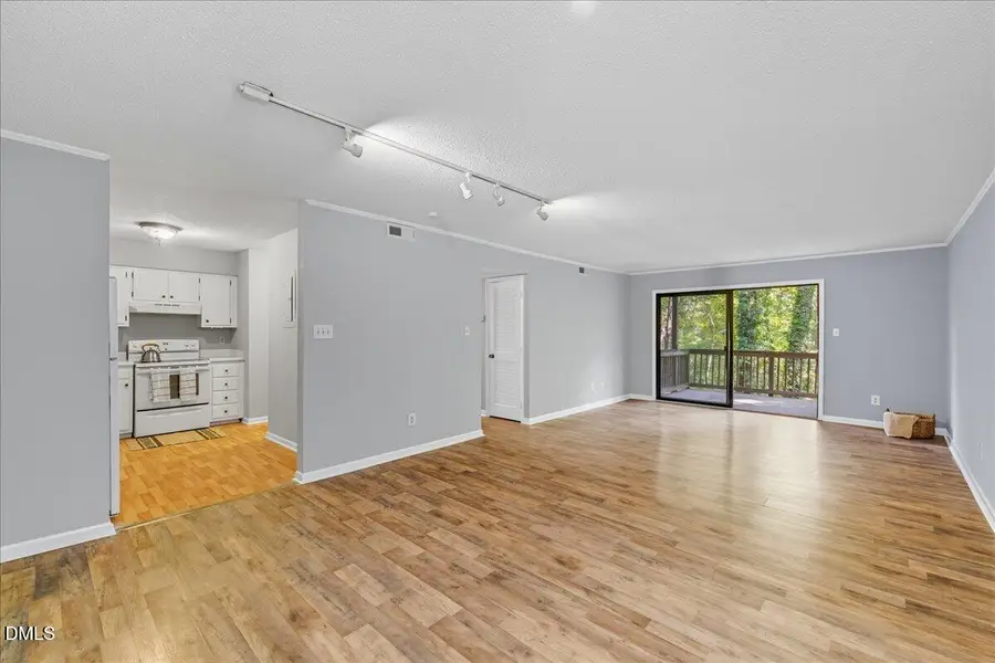 627 Pine Ridge Place, Raleigh, NC 27609 - Image #2