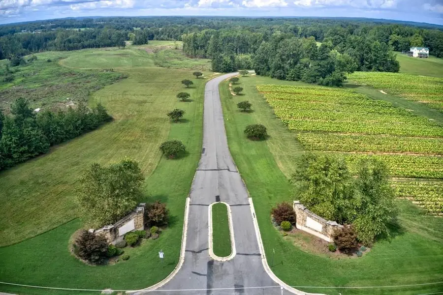 16 Grace Stone Drive, Clarksville, VA 23927 - Image #3