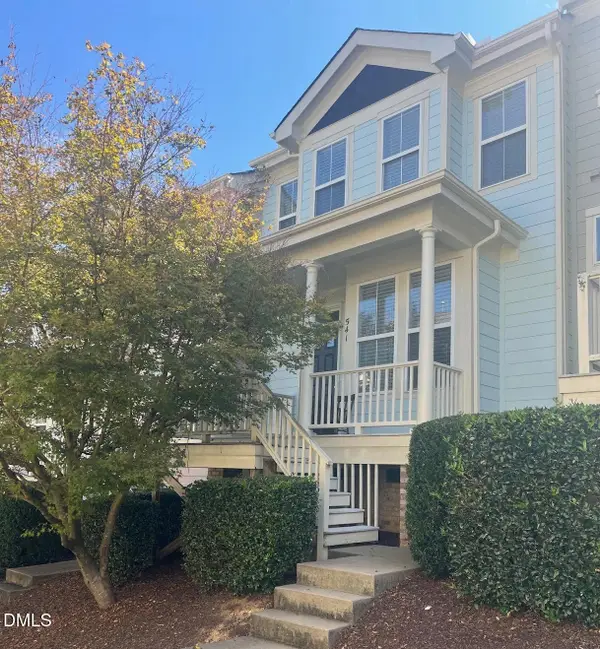 541 Village Loop Drive, Apex, NC 27502