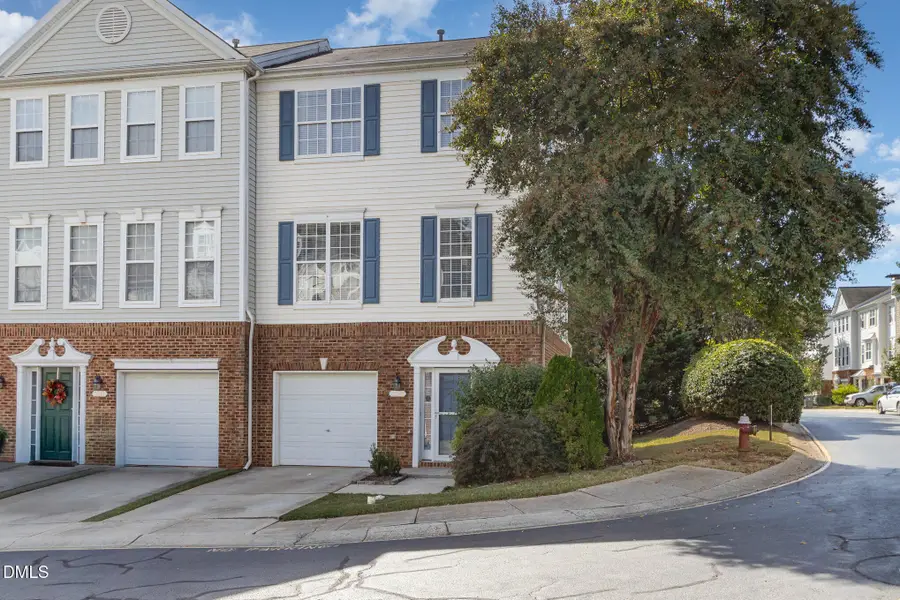 7253 Galon Glen Road, Raleigh, NC 27613 - Image #3