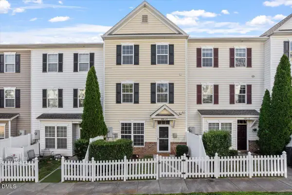 1120 Renewal Place #113, Raleigh, NC 27603