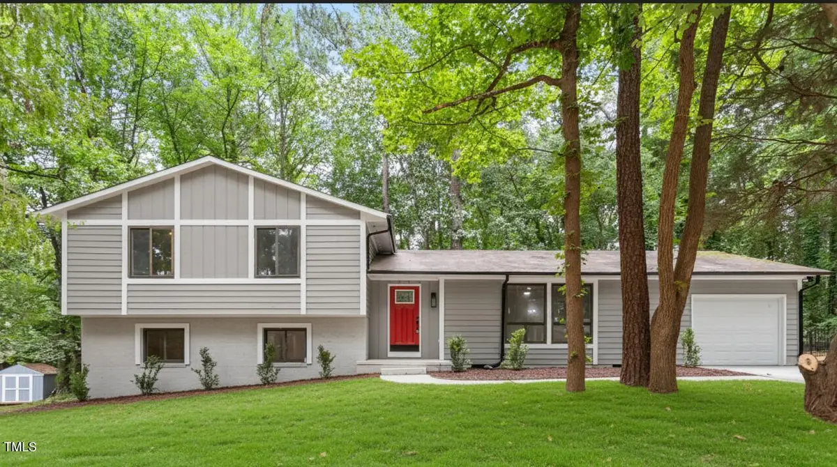 2905 Scuppernong Lane, Durham, NC 27703 - Image #1