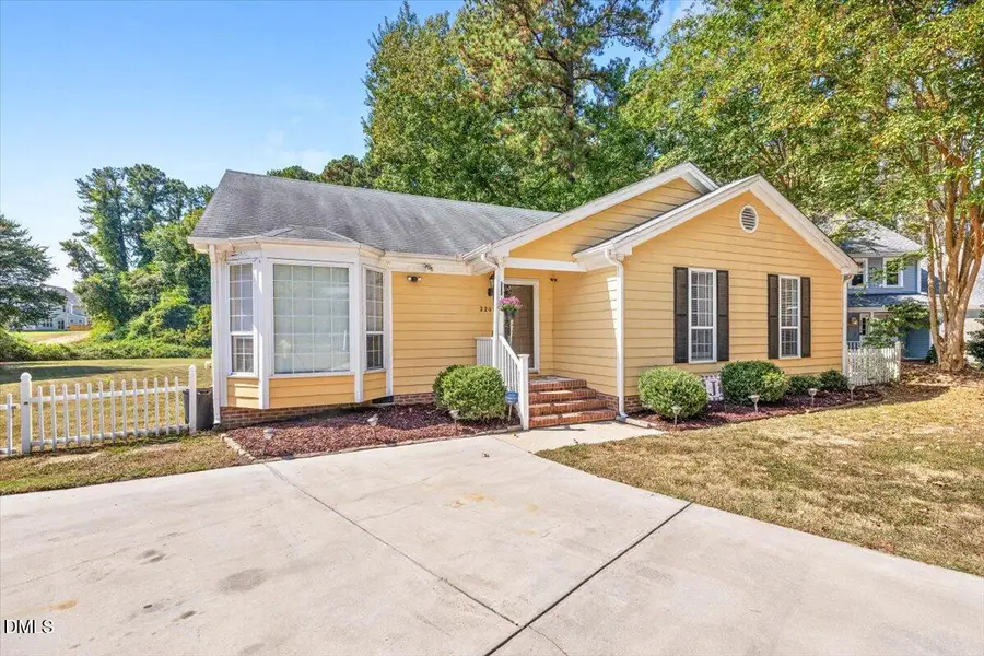 2209 Dobbin Place, Raleigh, NC 27604 - Image #3