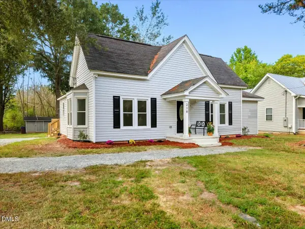 210 W Oak Street, Zebulon, NC 27597