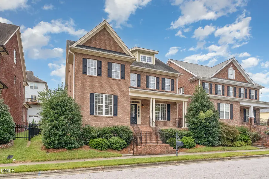 402 Village Loop Drive, Apex, NC 27502 - Image #2