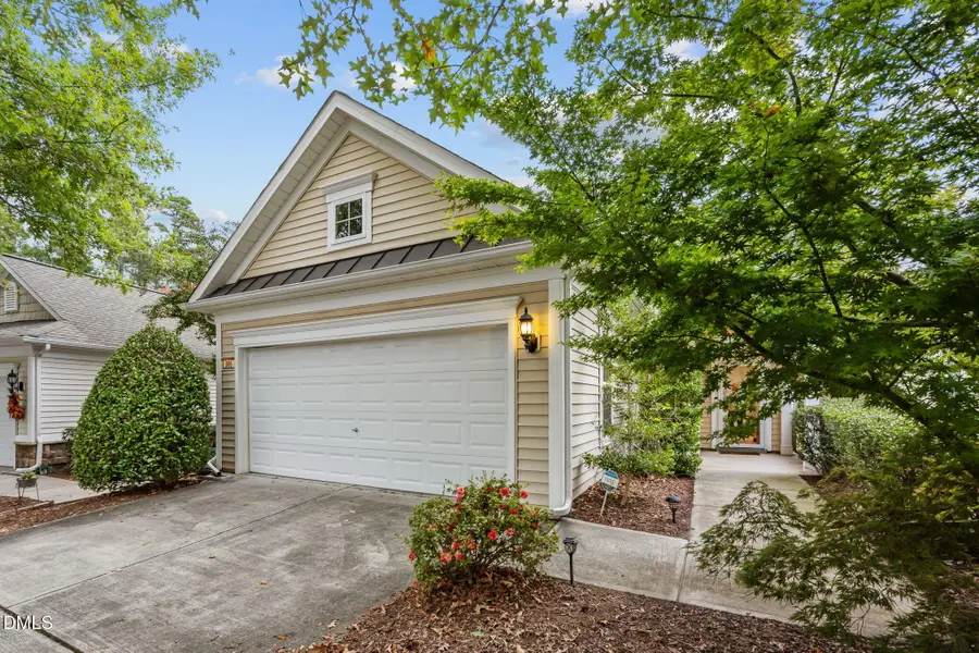 306 Fenmore Place, Cary, NC 27519 - Image #2