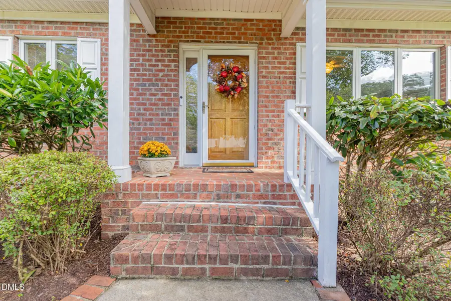 114 Turnberry Lane, Chapel Hill, NC 27517 - Image #2