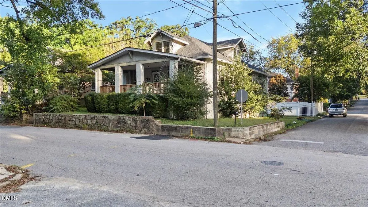 1105 S Chestnut Street, Henderson, NC 27536 - Image #1