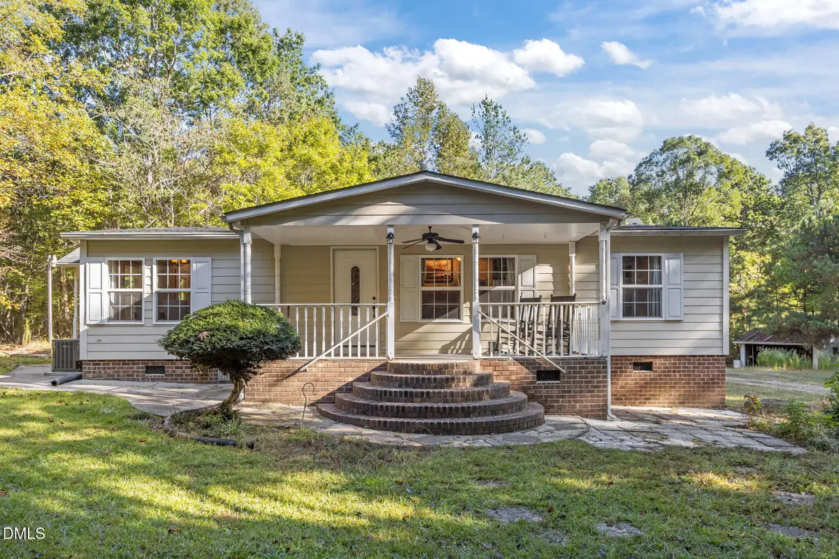 328 N Raleigh Farms Road, Youngsville, NC 27596 - Image #1