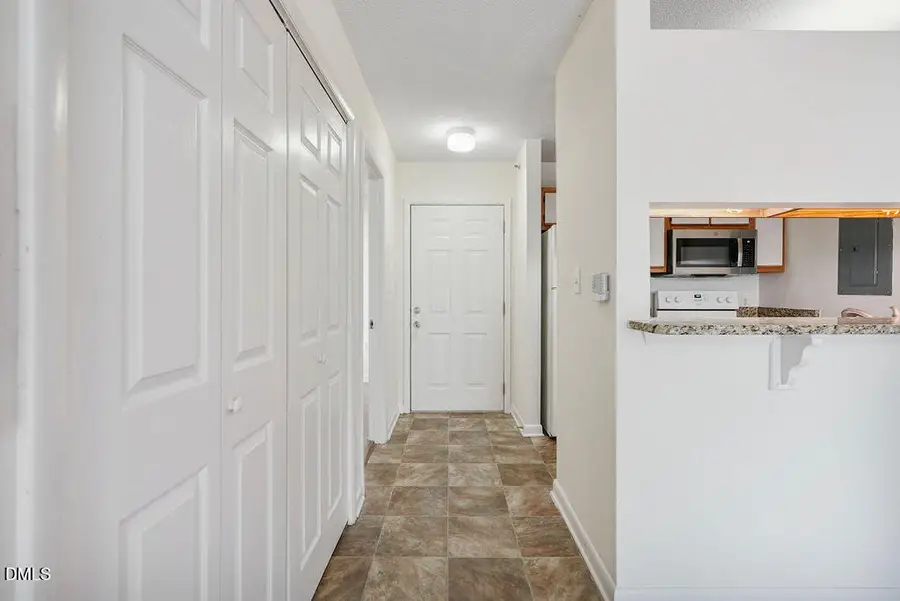 1411 Collegiate Circle #302, Raleigh, NC 27606 - Image #3