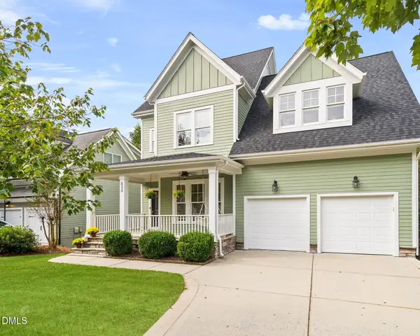 436 Edgepine Drive, Holly Springs, NC 27540