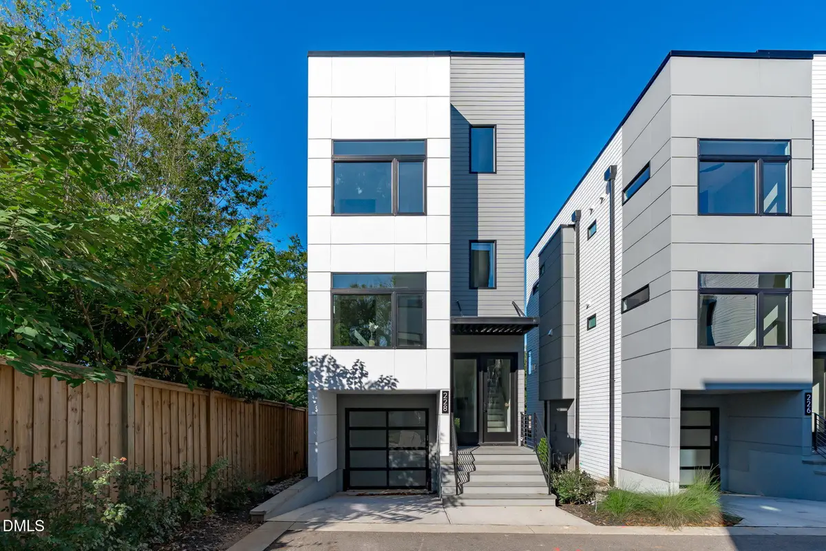 228 Woodsborough Place, Raleigh, NC 27601 - Image #1