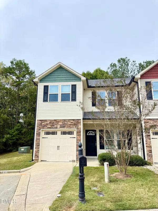 129 Hill Shore Lane, Clayton, NC 27527