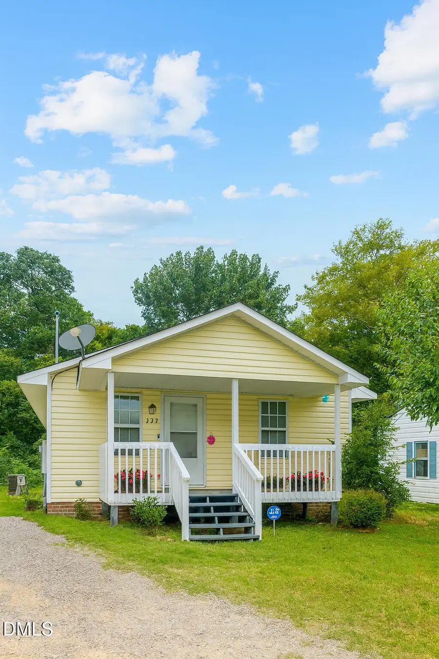 533 E Winder Street, Henderson, NC 27536 - Image #2