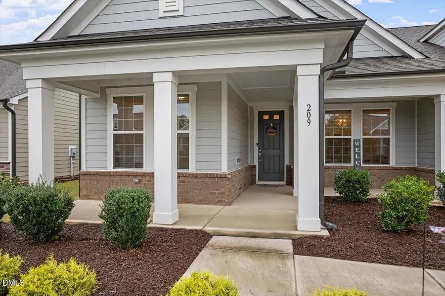 209 Kephart Way, Holly Springs, NC 27540 - Image #2