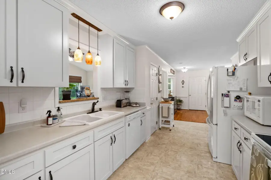 142 Palmer Drive, Clayton, NC 27527 - Image #3