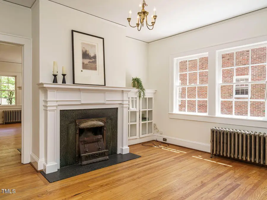 907 W Johnson Street, Raleigh, NC 27605 - Image #3