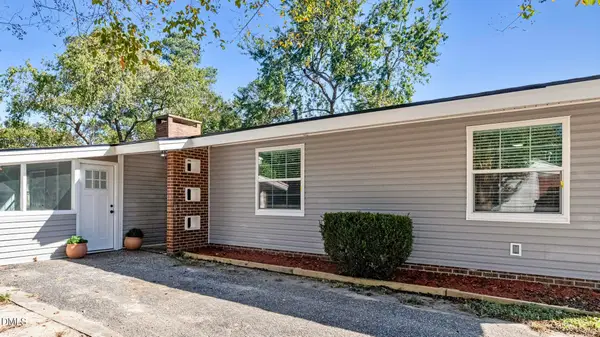 909 Montclair Road, Fayetteville, NC 28314