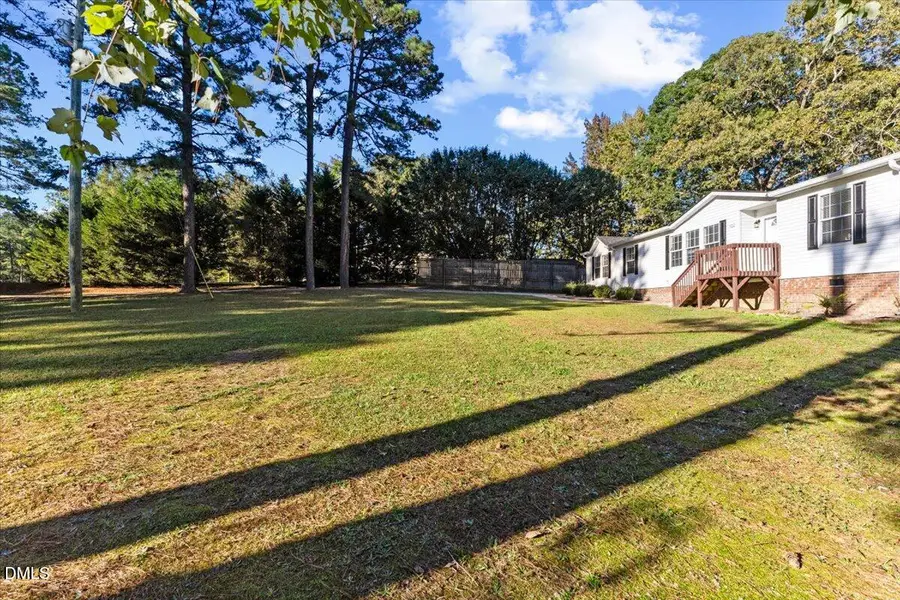 922 Humminfbird Road, Four Oaks, NC 27524 - Image #2