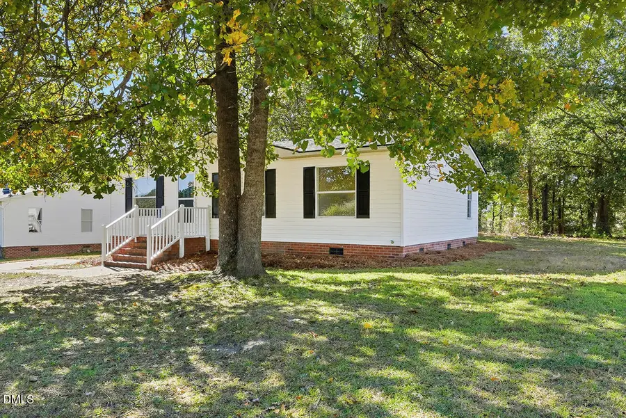 27 Tryon Ct W, Spring Lake, NC 28390 - Image #3