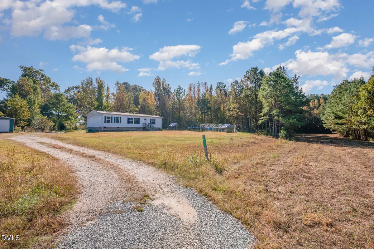 93 Grove Park Lane, Henderson, NC 27537 - Image #1