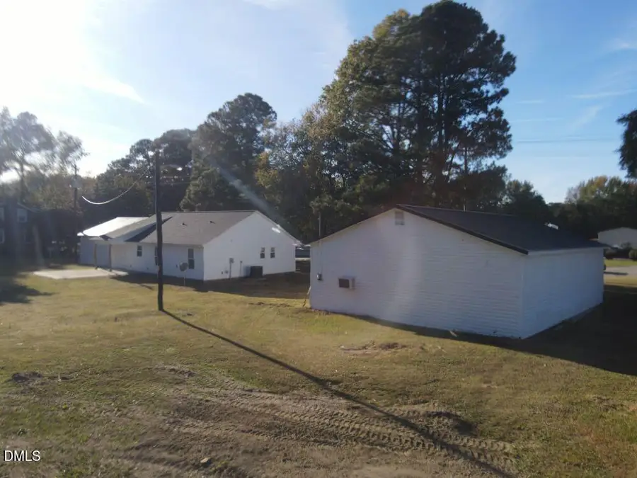 144 Red Hill Church Road, Dunn, NC 28334 - Image #3
