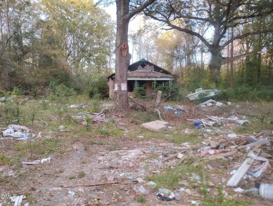 693 Magnolia School Road, Washington, NC 27889 - Image #2