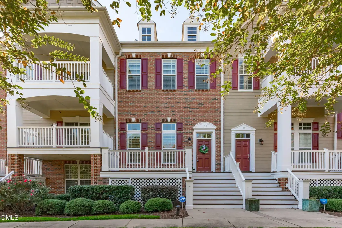10410 Sablewood Drive #109, Raleigh, NC 27617 - Image #1