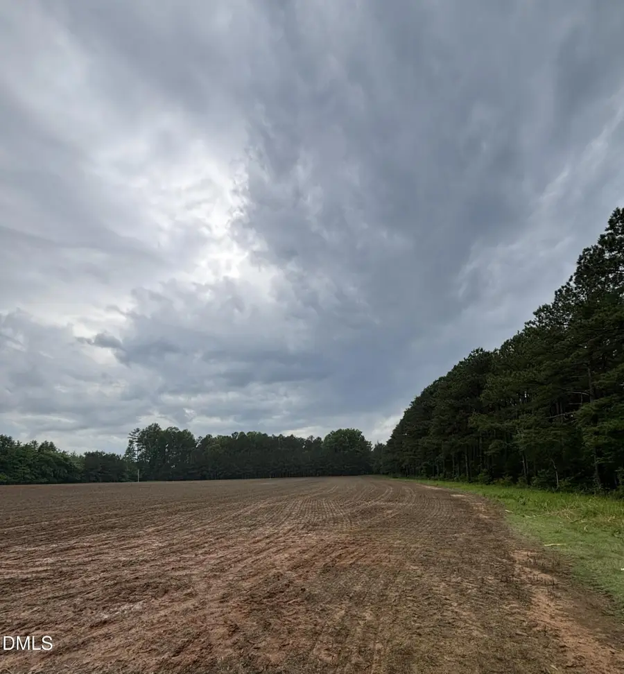 1000 Club Pond Road Road, Henderson, NC 27537 - Image #3