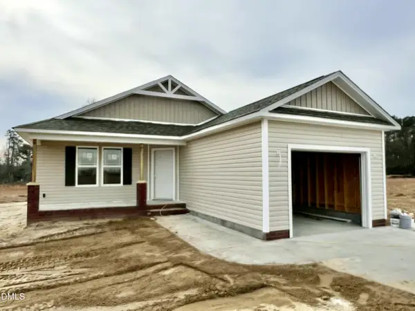 52 Grace Pond Avenue, Benson, NC 27504