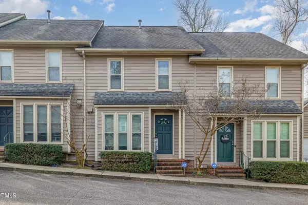 225 Woodside Avenue, Fayetteville, NC 28301