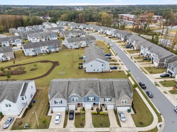 929 Clearhaven Ln Lane, Fuquay Varina, NC 27526