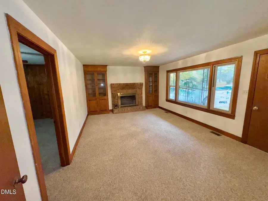 105 Sunset Circle, Henderson, NC 27536 - Image #3