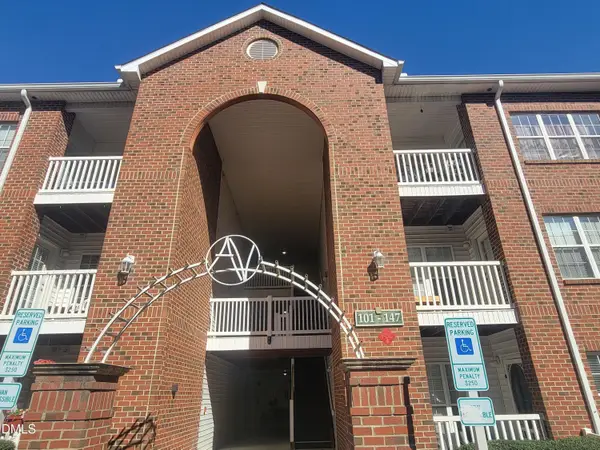 129 Sturbridge Drive, Clayton, NC 27520