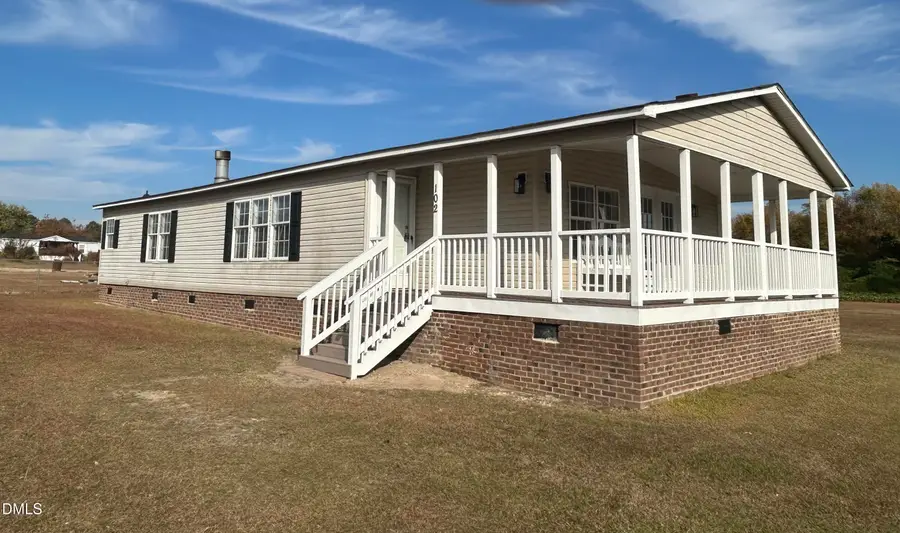 102 Bladestone Place, Pikeville, NC 27863 - Image #2