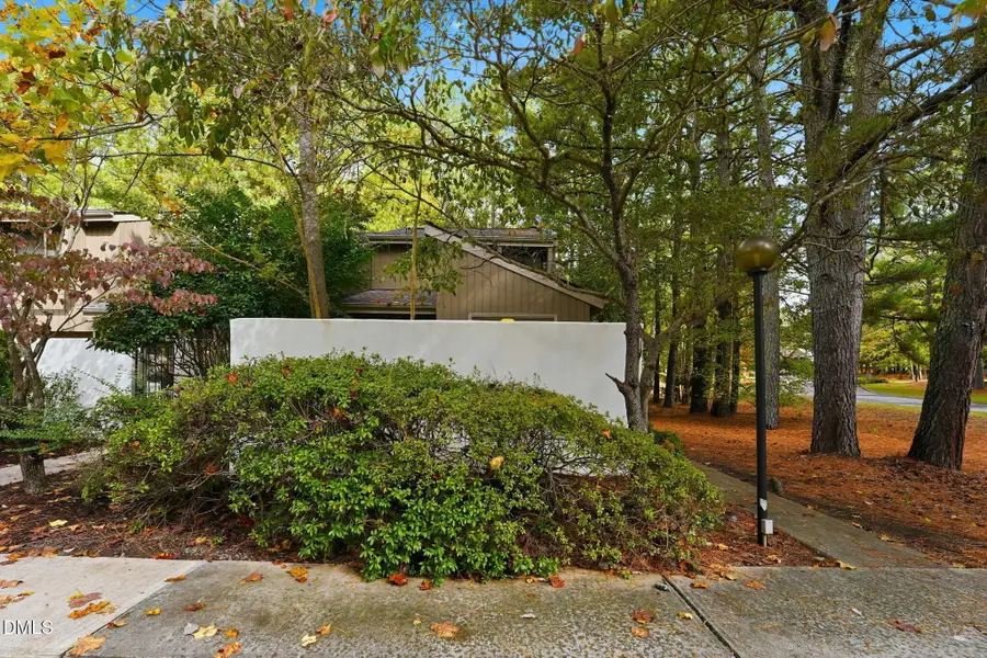 1 Vauxhall Place, Chapel Hill, NC 27517 - Image #2