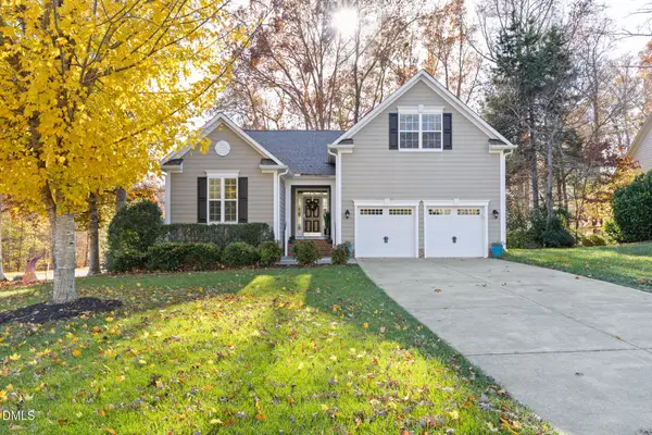 101 W Hatterleigh Avenue, Hillsborough, NC 27278