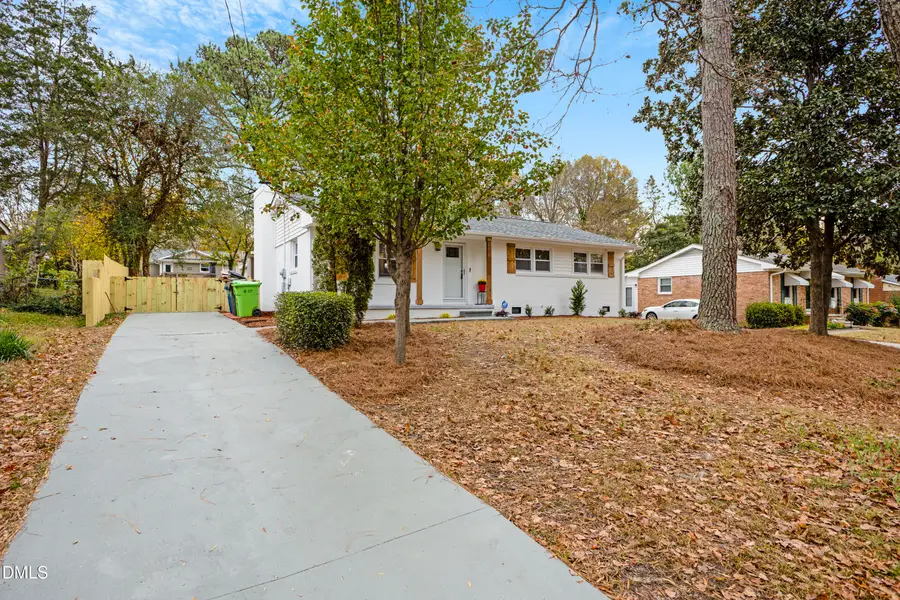 829 Greenwich Street, Raleigh, NC 27610 - Image #2