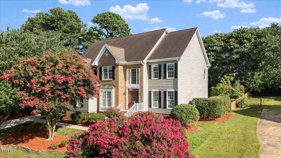 907 Haddon Hall Drive, Apex, NC 27502 - Image #3