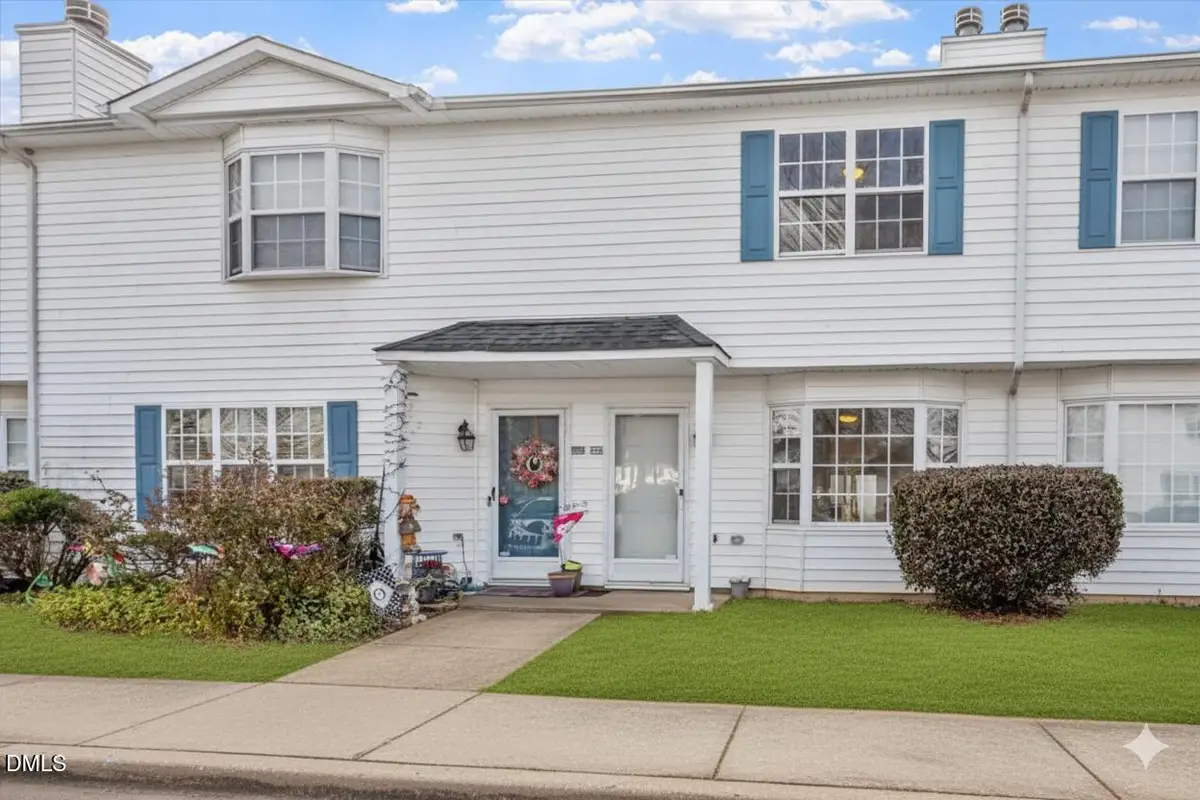 3900 Sterling Pointe Drive, Winterville, NC 28590 - #1