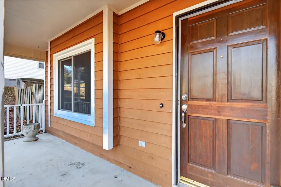 905 Pond Street, Clayton, NC 27520 - Image #2